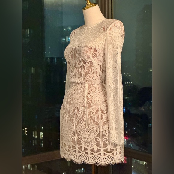 🆕 BRONX & BANCO 🧿 NWOT Casey White Lace Long Sleeve Mini Dress, Sz S / US 4 - Picture 9 of 16